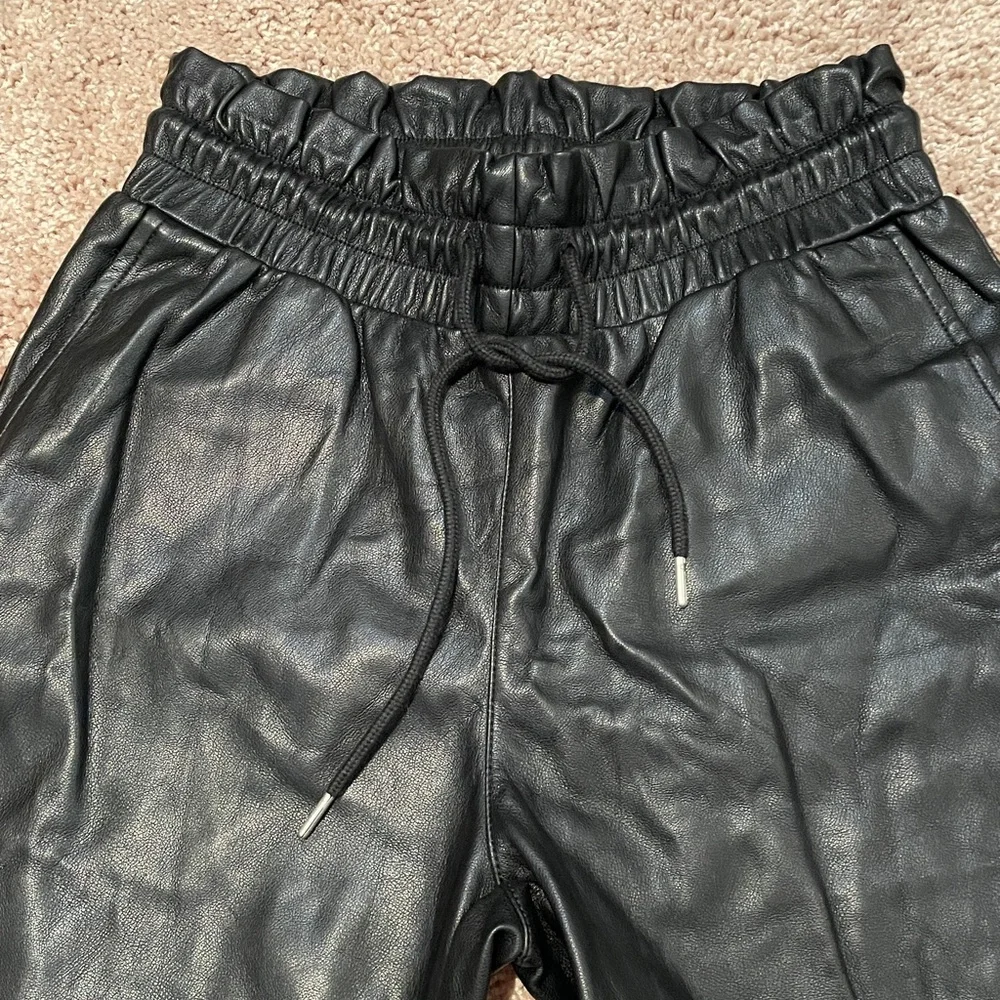 7 For All Mankind Shiny Black Joggers - Picture 2 of 4